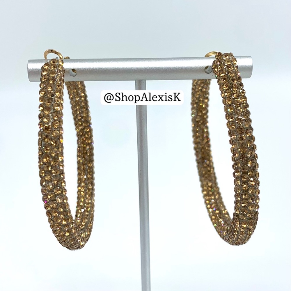 Lightweight Rhinestone Hoop Earrings - Gold - Picture 5 of 7